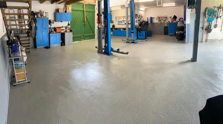 Reifenservice & KFZ-Teile Nils Hilbert