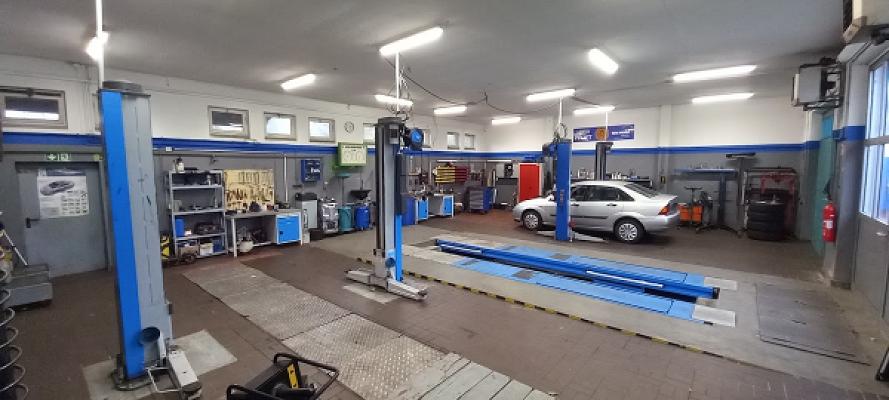 Waiauto - KFZ Selbsthilfewerkstatt