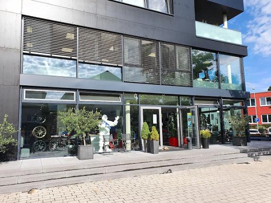 Reifenservice Korb - A. Hogh