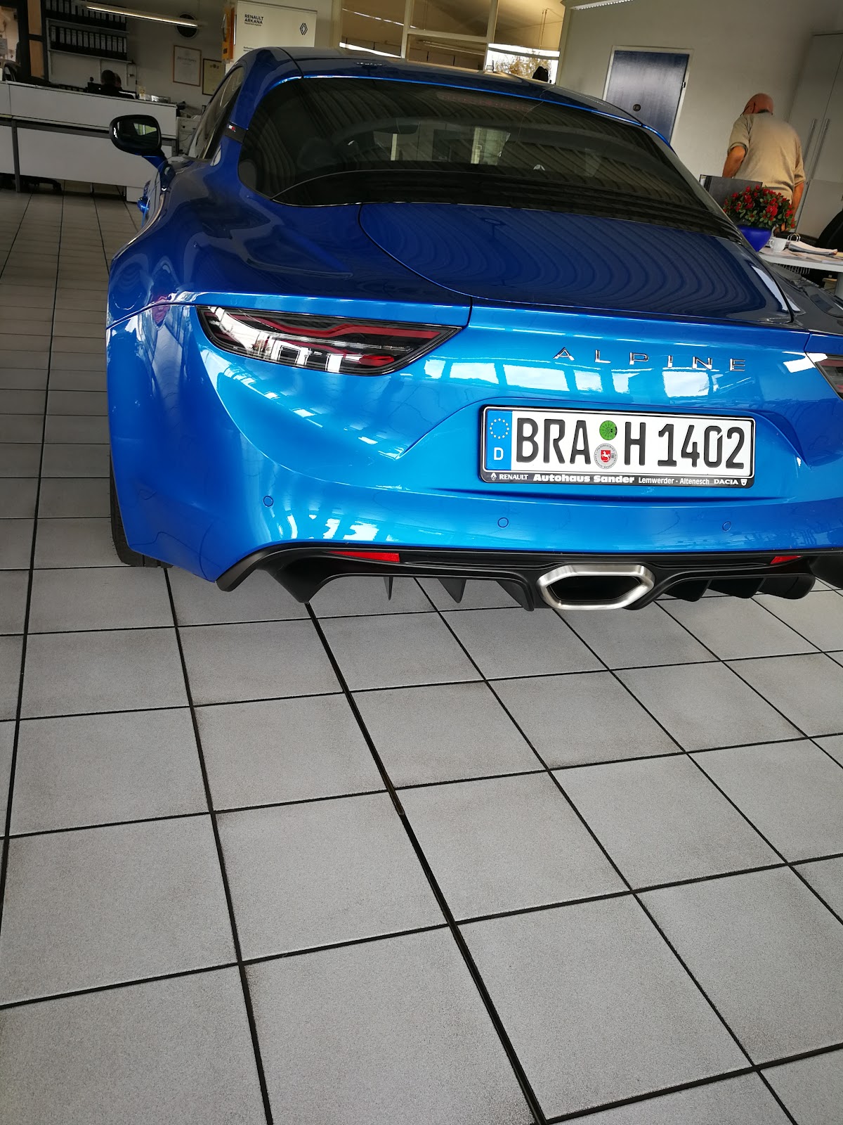 67ccf8f9949c5
