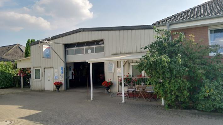 KFZ-Meisterwerkstatt Auto Breiter