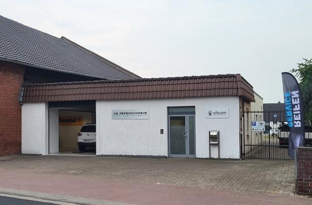 Die Reifenschmiede