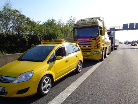 Auto Schmidt Kfz-Meisterbetrieb Bergungsdienst A2 Pkw-Lkw-Bus