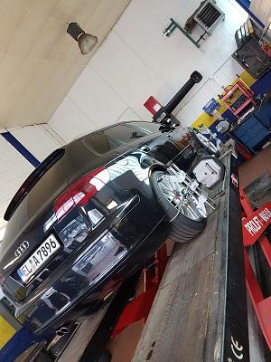 Premio Reifen + Autoservice Reifencenter H. Nüsse