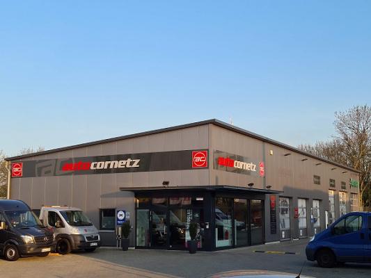 Auto Crew M. Cornetz