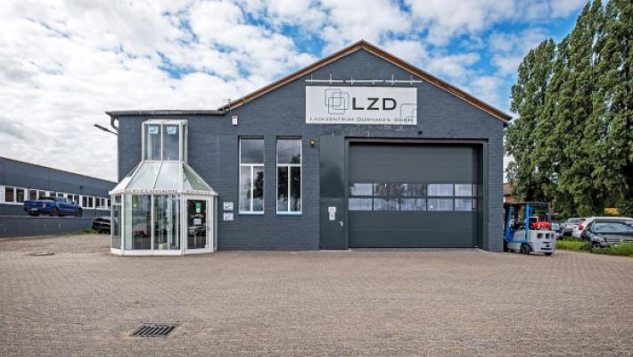 LZD Lackzentrum Dormagen GmbH - Unfallinstandsetzung, Lackierungen & TESLA Approved Body Shop