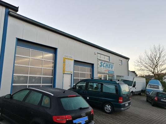 Kfz- & Reifenwelt Schubert & Harfmann GmbH