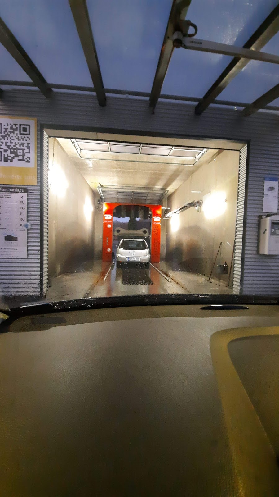 67cd83a29870e