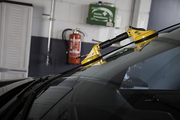 Autoglas- und Reifencenter, Autoservice Hermsen