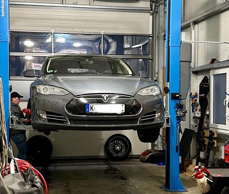 ELEKTROGARAGE by KFZ Gutachter Müller