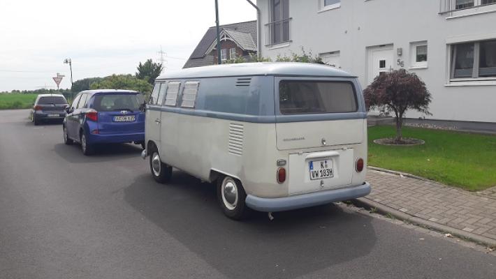 Oldtimer Garage Niederkassel
