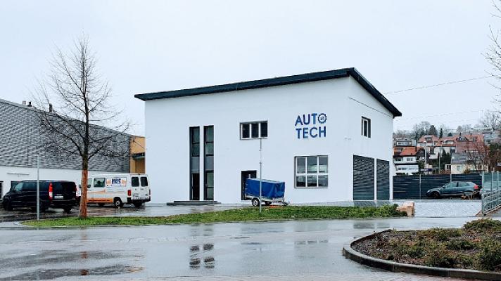 AUTO TECH Uhingen