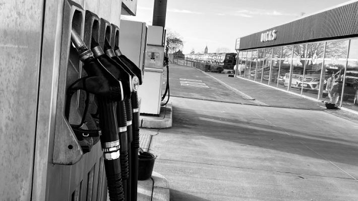 Tankstelle & Autohaus Dicks e.K.