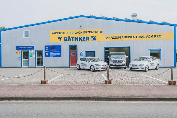 Ausbeul und Lackierzentrum Bäthker
