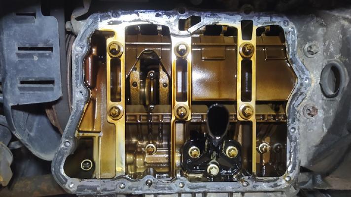 Cars & Cycles Mietwerkstatt