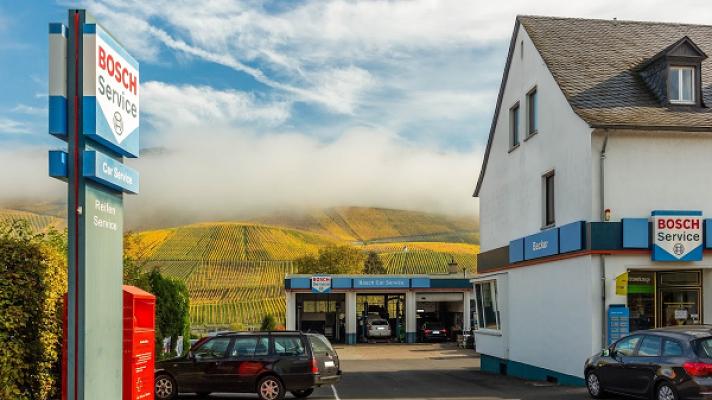 Ing.Leo Becker GmbH BOSCH-Car Service (autorisierter freenet Vetriebspartner)