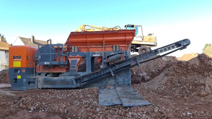 Eddy’s Baugeräte Vermietung Brechanlage