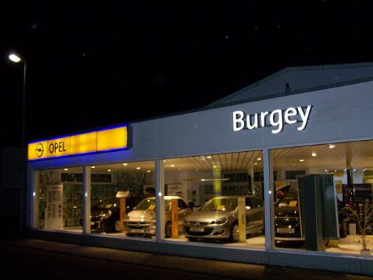 Opel Burgey Automobile