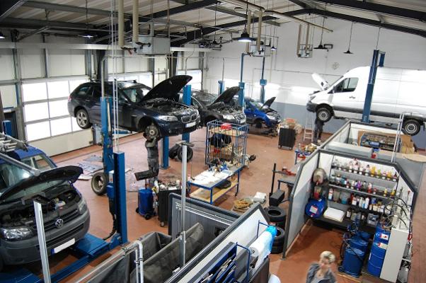 Kfz-Meisterbetrieb Jörg Schlya: unabhängiger Spezialist für VW-AUDI-SEAT-CUPRA-ŠKODA-MAN TGE im Raum Itzehoe