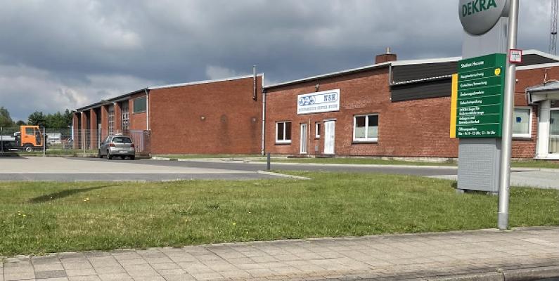 Nutzfahrzeug-Service-Husum GmbH & Co. KG