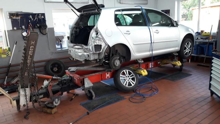 Karosserie-Dienstleistung