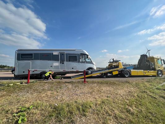 CarTiS GmbH Fahrzeug- und Reifenservice