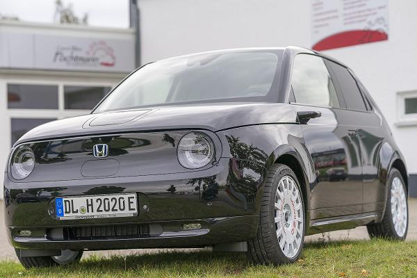 Cars & Bikes Fochtmann