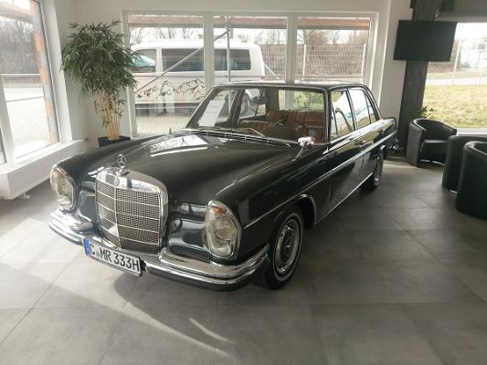 67ce5f9884de8