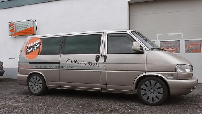 Automobil Kumpfert