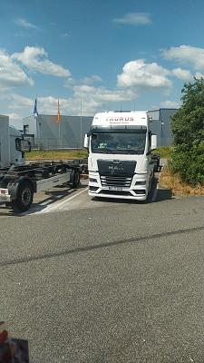 Nutzfahrzeug & Service Fahrzeugbau GmbH