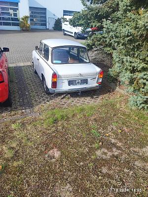 Auto & Motorradhaus Pinkes