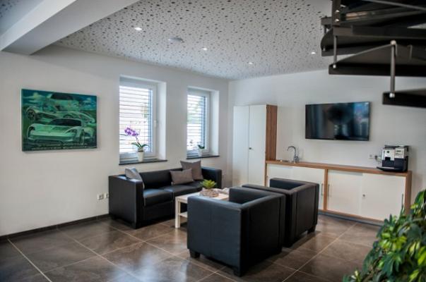 Karosserie- & Lackierzentrum Büchel GmbH & Co.KG