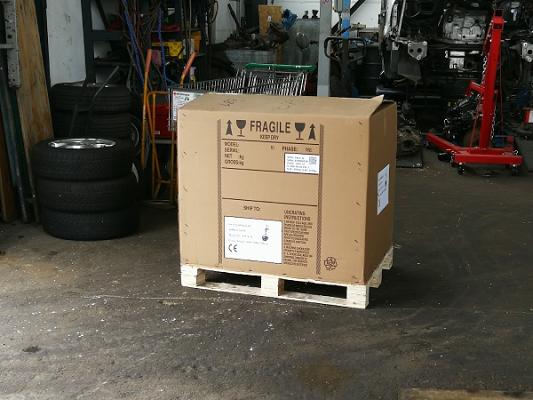 Kfz-ReifenService am langen Weg