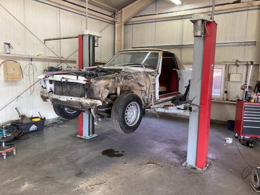 König Auto Selbsthilfewerkstatt