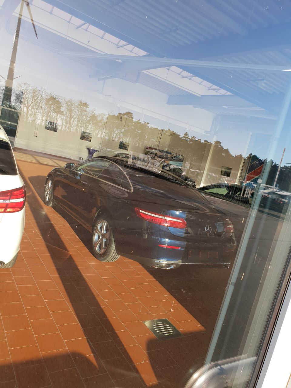 67c8e2eba9194