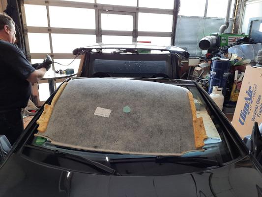 Autoservice und Shop