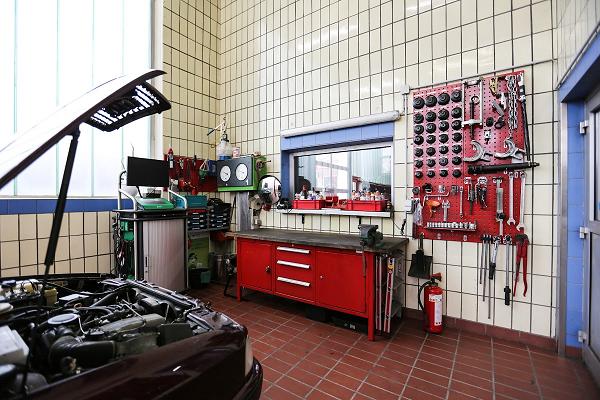 REIFF Süddeutschland Reifen und KFZ-Technik GmbH