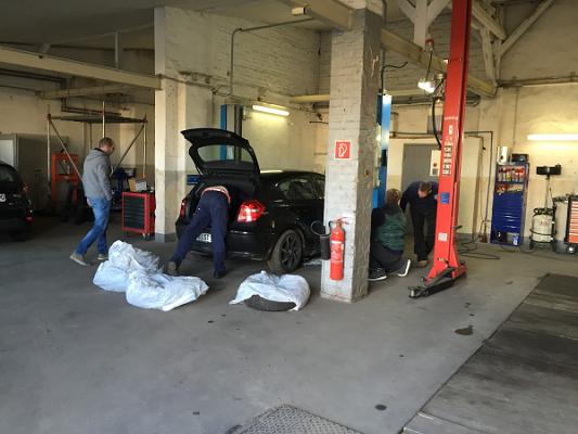 KFZ Servicepark Suck