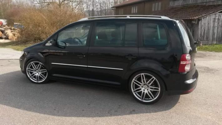 Strebel Reifenservice & Autopflege