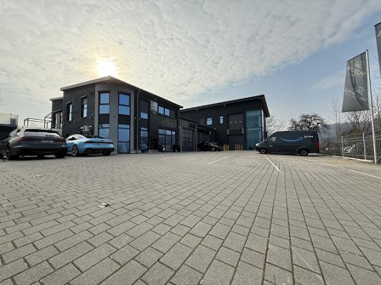 Wilhelm GmbH (TESLA APPROVED BODY SHOP)