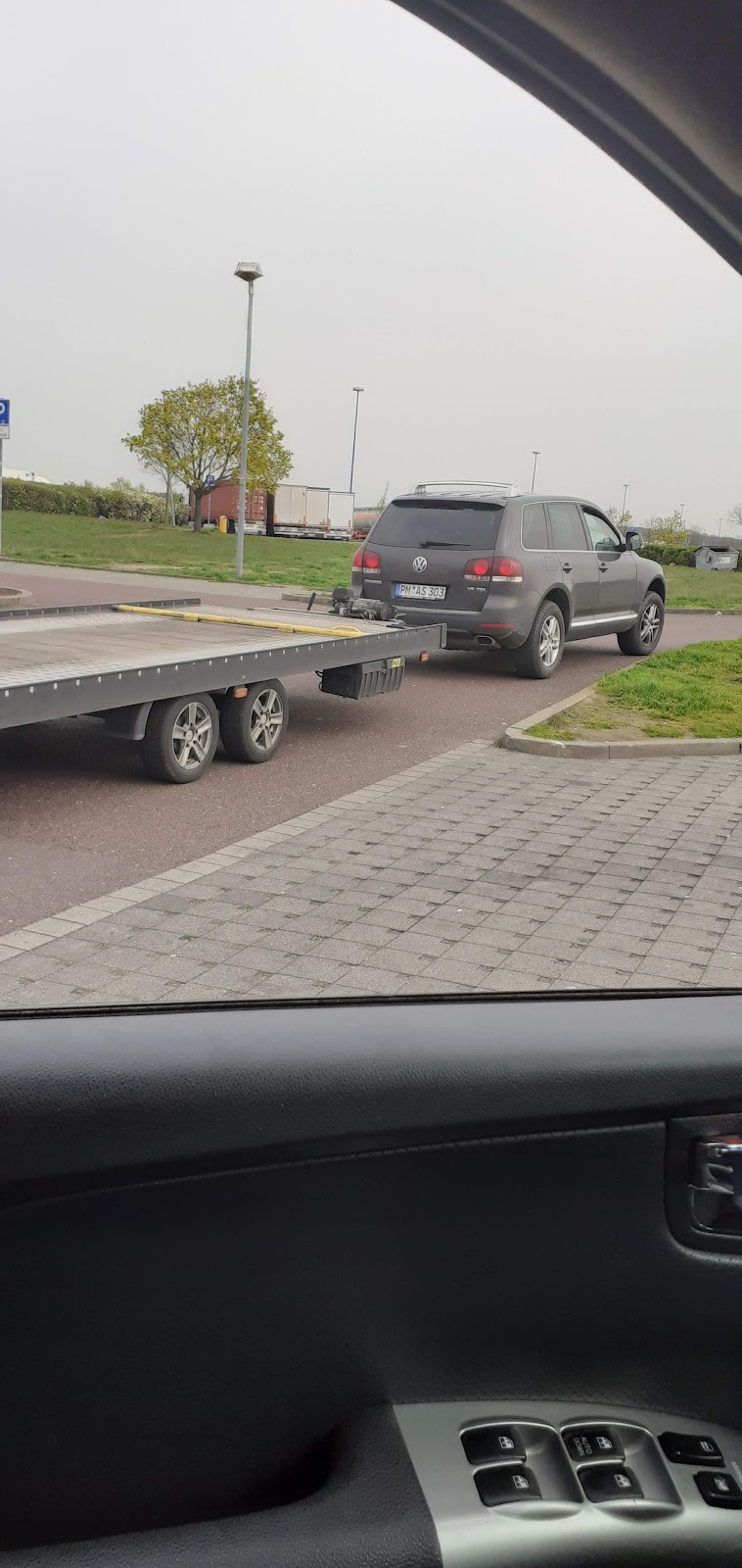 67c8e372935b4