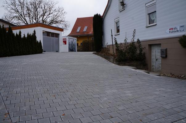 Kfz-Prüfstelle Tiefenbronn