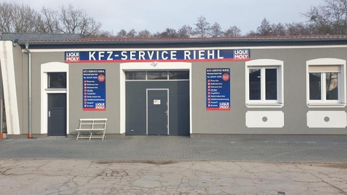 Kfz-Service & Karosseriebau Peter Riehl - Autowerkstatt in Altlandsberg