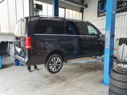 Reifen & Kfz Teile Service Scharkovski