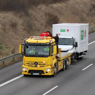 Abschleppdienst 24/7 Bad Saarow & Fürstenwalde Car & Truck Bergungs- & Pannendienst NL A 12 Kaufmann & Sohn Spezialfahrzeuge