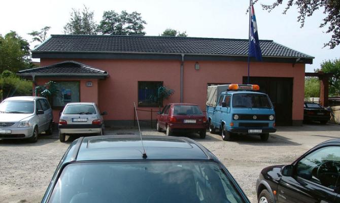 67c90724b3596
