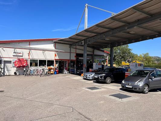 Fahrzeughaus Schneider OHG bft Tankstelle