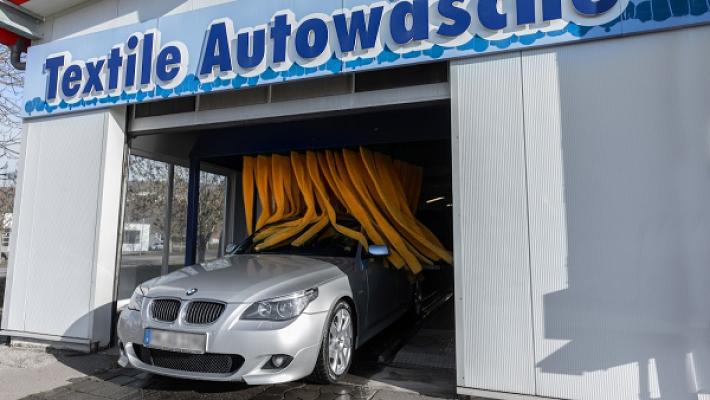 Autowäsche - Auto-Service-Center Staneker GmbH