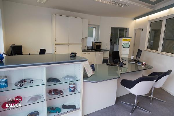 Auto Böttinger | Unfallreparatur - Lackierungen - Tesla Body Shop - Hagel - Autoglas | Ulm