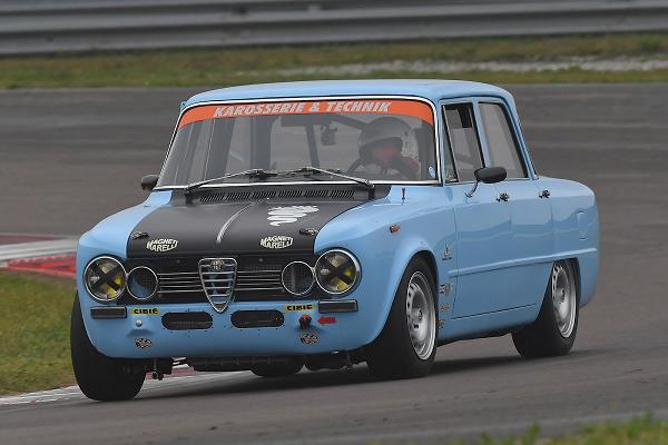 KAROSSERIE & TECHNIK